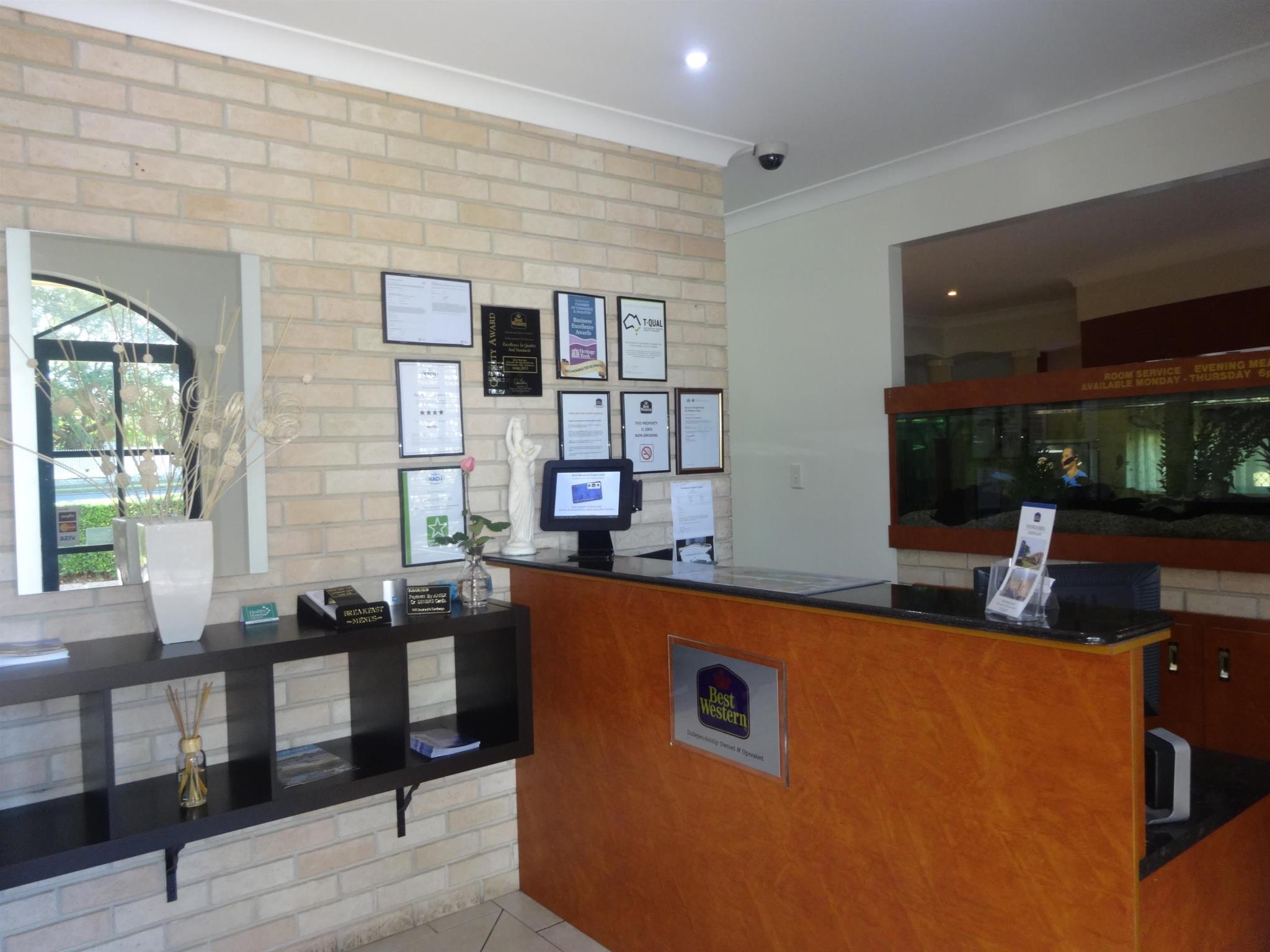 Best Western Tuscany On Tor Motor Inn Toowoomba Extérieur photo